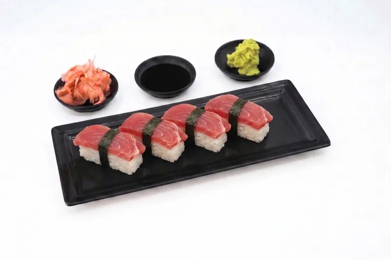 Tuna Nigiri
