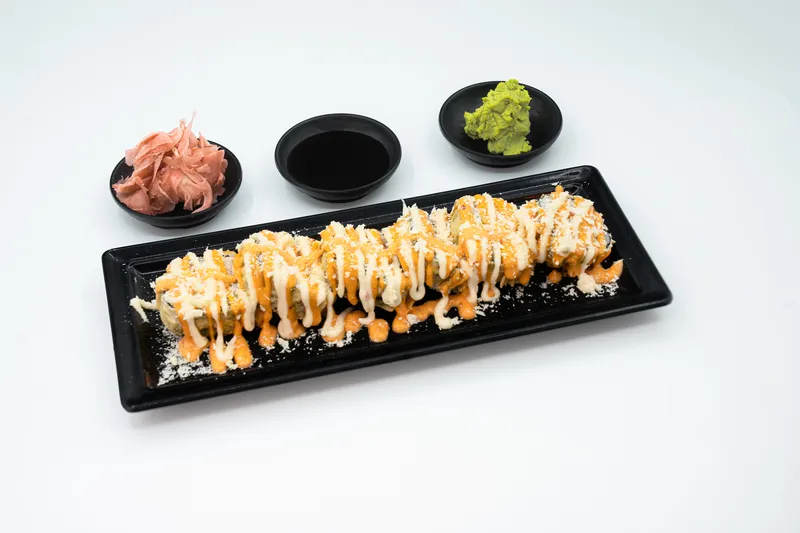 Zainoo Fried Maki (6 Pieces)